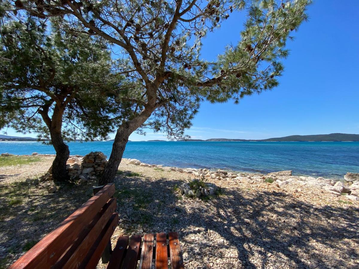 Apartmani Gloria Brodarica  Esterno foto