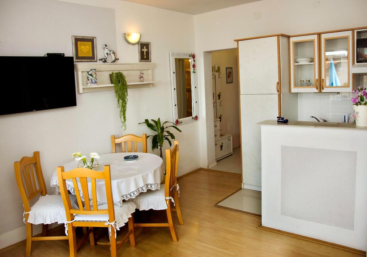 Apartmani Gloria Brodarica  Esterno foto