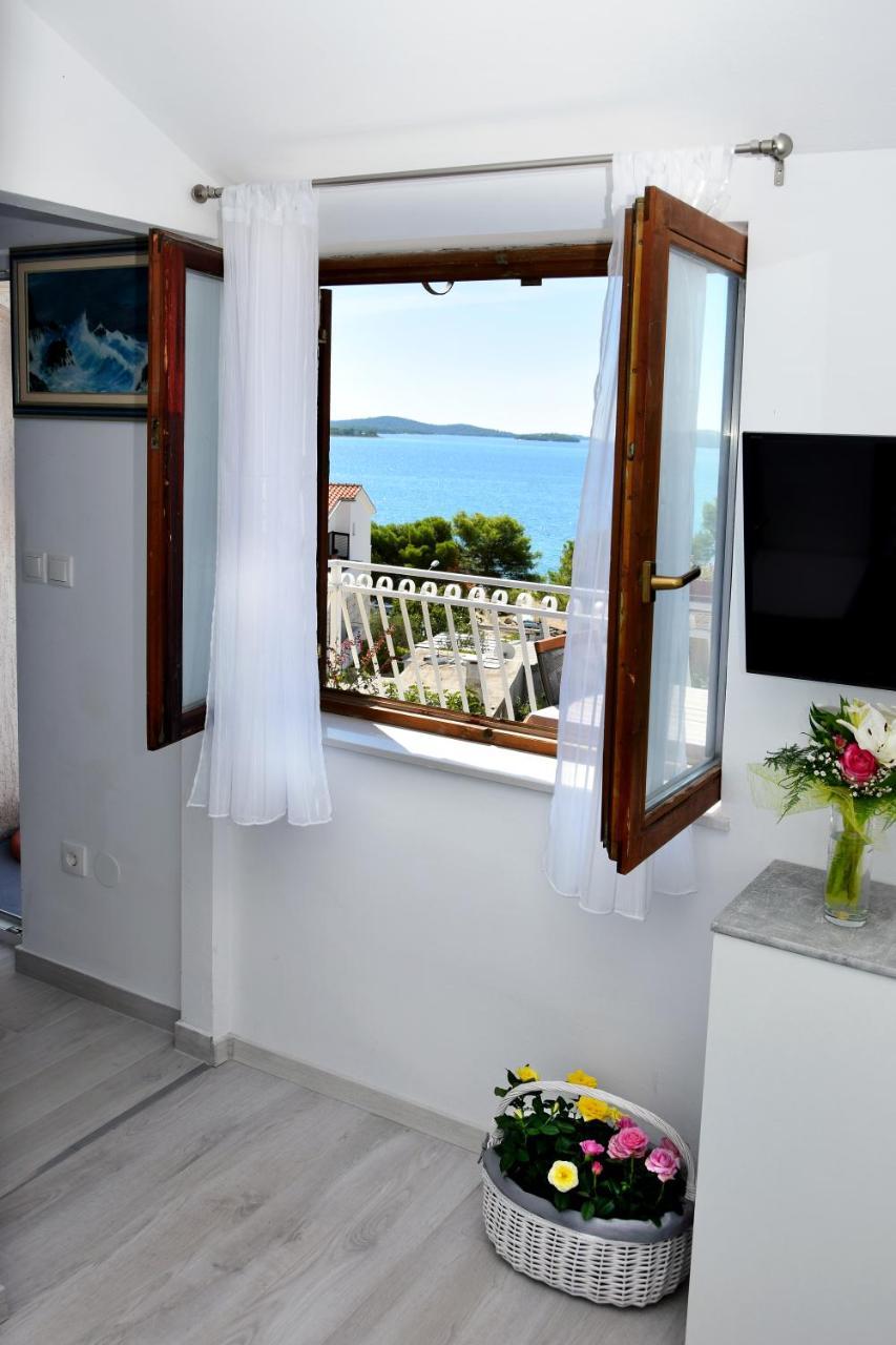 Apartmani Gloria Brodarica  Esterno foto