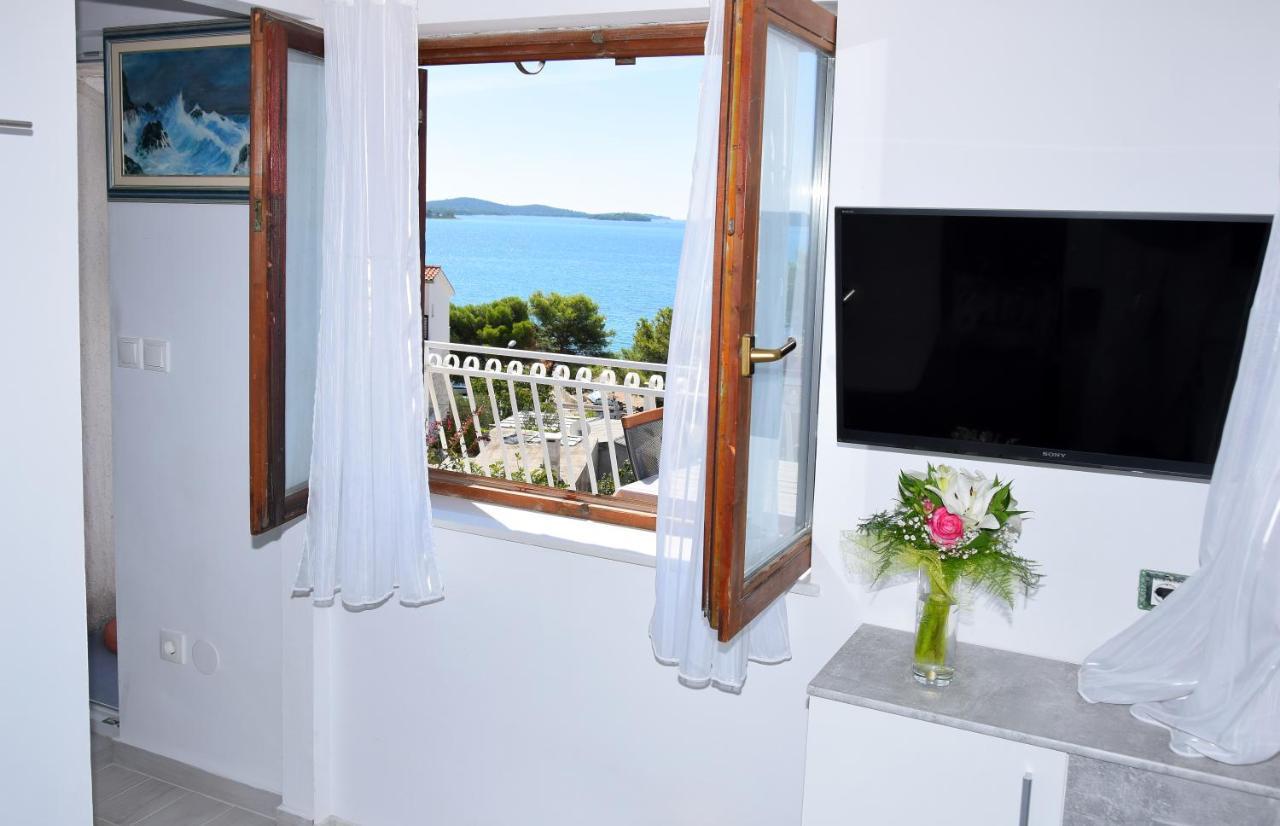 Apartmani Gloria Brodarica  Esterno foto